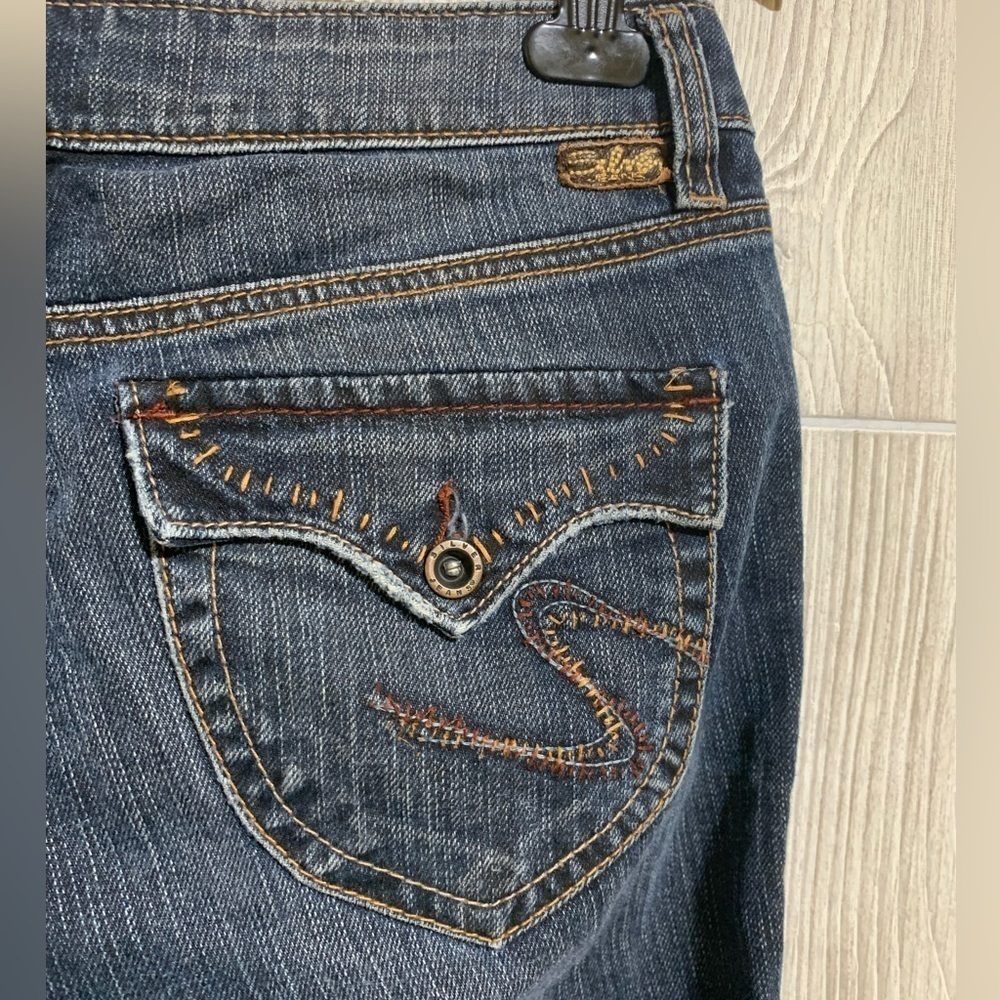 Silver Jeans Nina Denim Bermuda Shorts Snap Back Pockets Size 28 - Picture 6 of 10